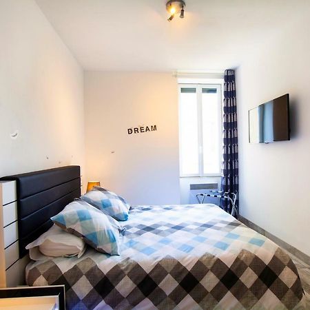 *Dolce Nimes - T2 Standing - Clim * Appartement Buitenkant foto