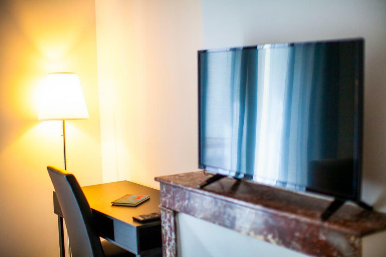 *Dolce Nimes - T2 Standing - Clim * Appartement Buitenkant foto