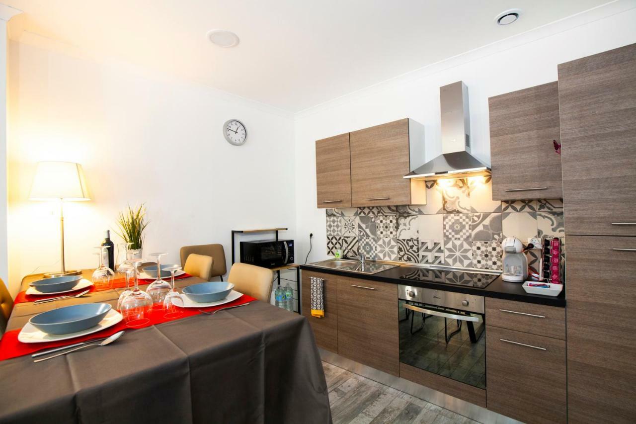 *Dolce Nimes - T2 Standing - Clim * Appartement Buitenkant foto