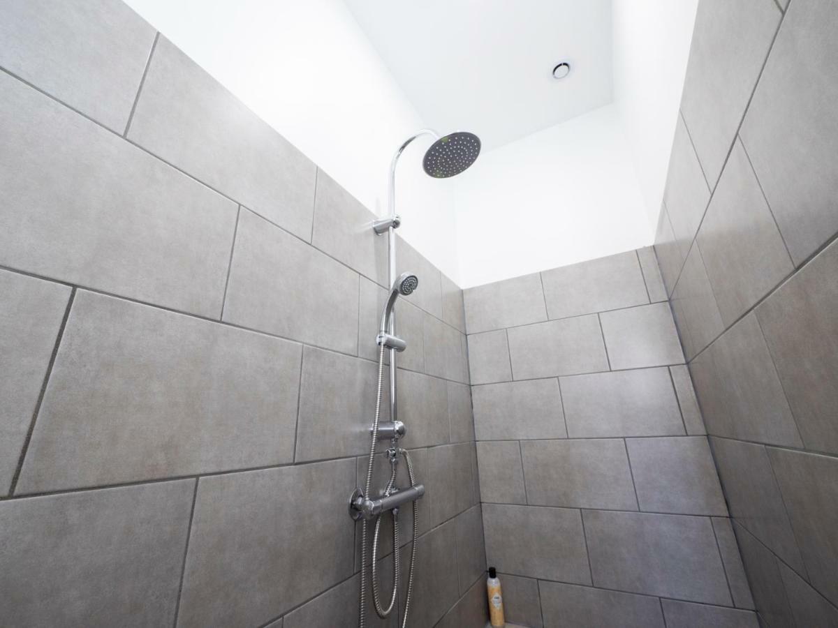 *Dolce Nimes - T2 Standing - Clim * Appartement Buitenkant foto